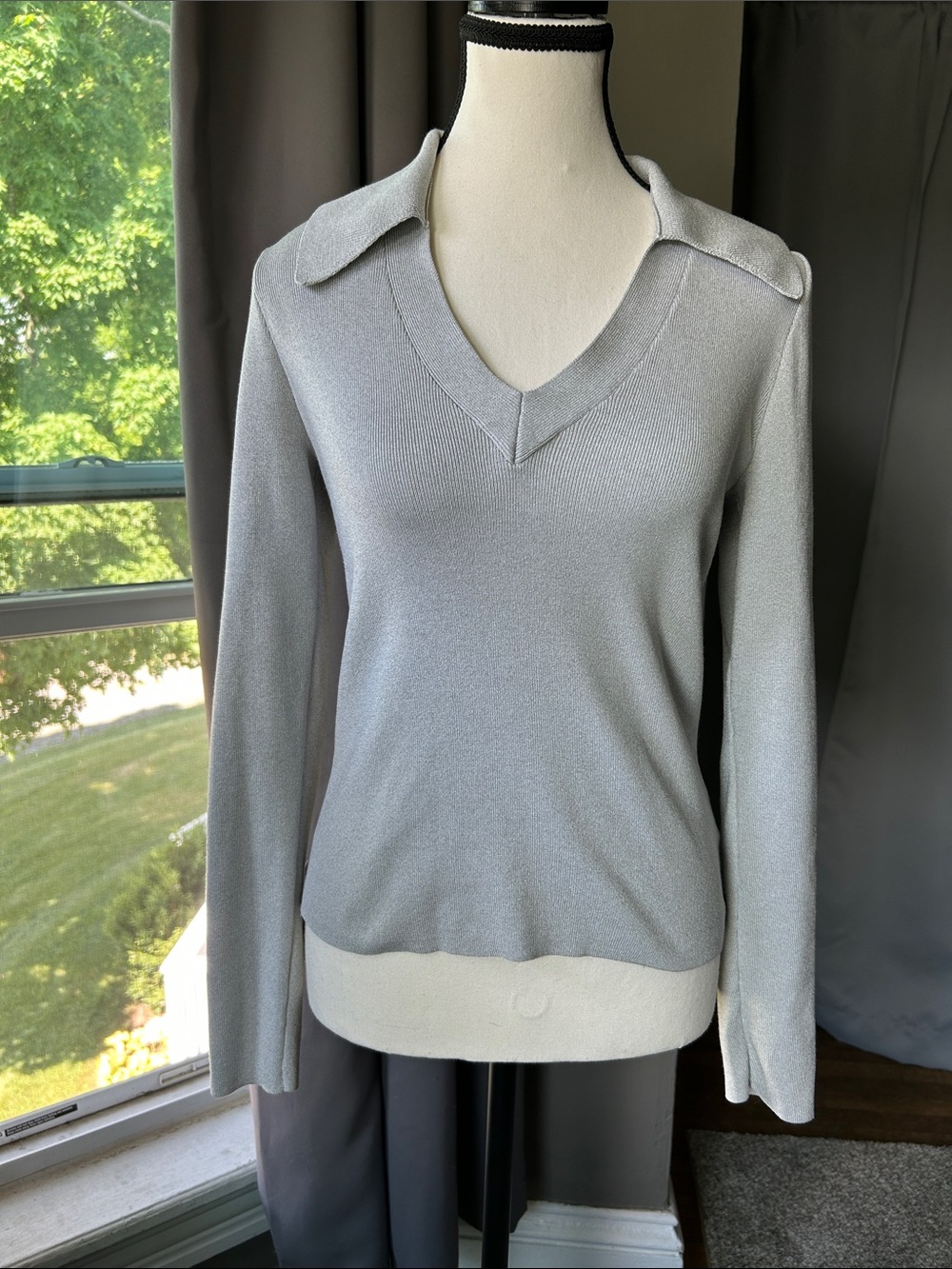 Express Light Gray V-Neck Sweater with Collar